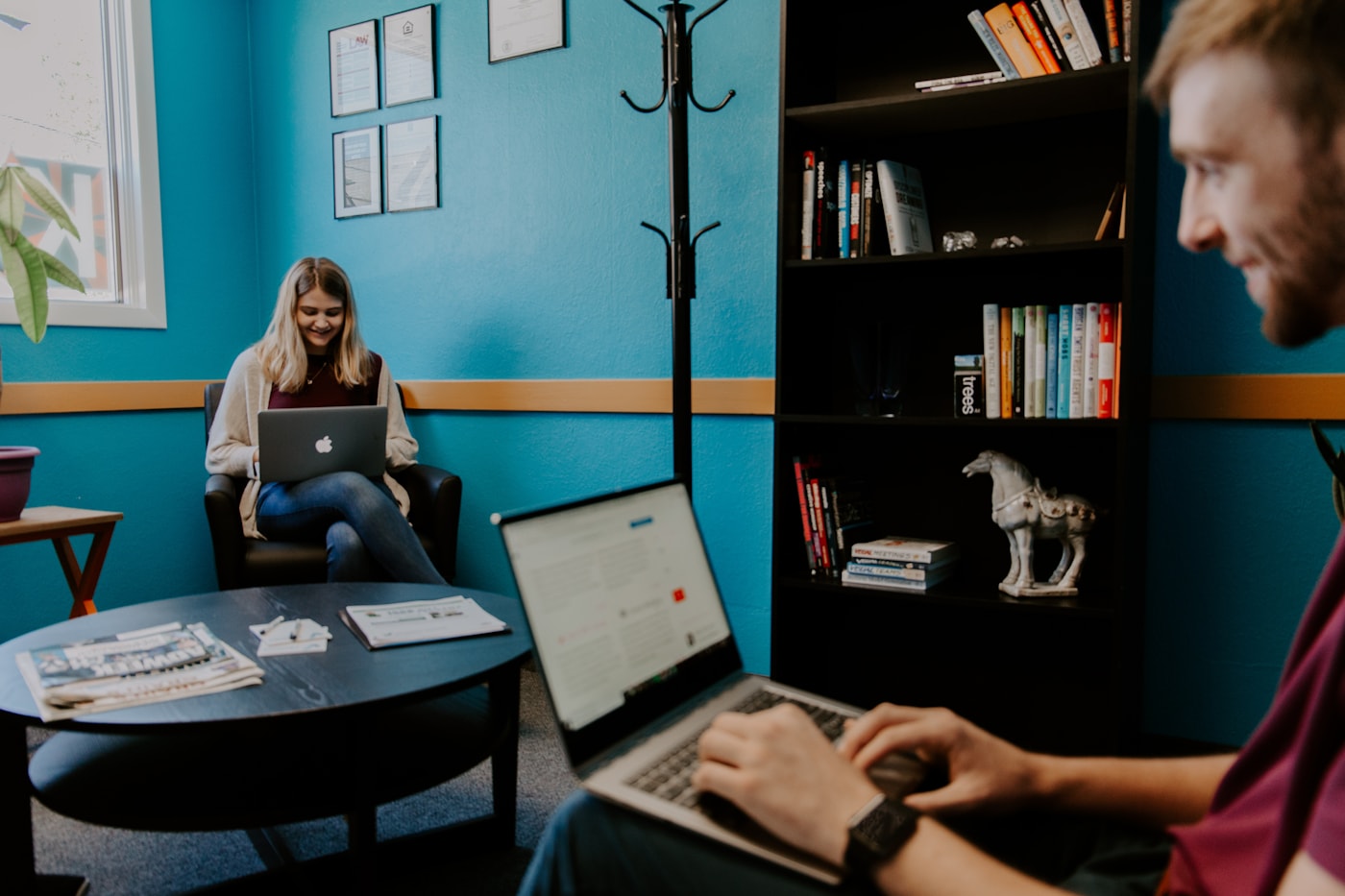 WALO AI command hub for Thailand with email calendar SEO and business tools